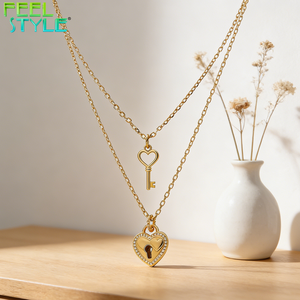 Collier personnalisé en acier inoxydable épais plaqué <span class=keywords><strong>or</strong></span> PVD, chaîne fine superposée, pendentif clé <span class=keywords><strong>d</strong></span>'amour et cadenas cœur incrusté de zircon - Product Image 3