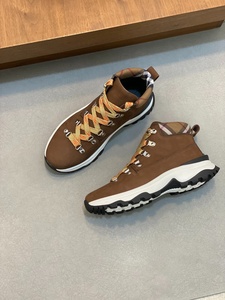 Bottes de randonnée pour hommes en cuir véritable à semelle épaisse de la série Moor de Burberries - Tendance de la mode, bout fermé pour le printemps, l'été, l'automne et l'hiver - Product Image 5