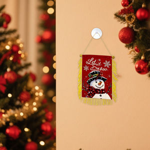 Joyeux Noël Bonhomme de neige Flocon de neige Mini fanions de voiture à suspendre à la fenêtre avec ventouse - Product Image 2