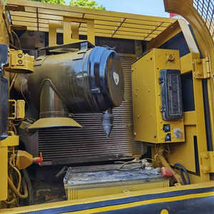 รถขุดตีนตะขาบ CAT 330D2L ปี 2023 สภาพดี ใช้งานหนัก 33 ตัน พร้อมบุ้งกี๋ขุดขนาด 1.5 ลูกบาศก์เมตร รถขุดมือสอง - Product Image 6