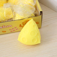 Jouets anti-stress en caoutchouc souple en forme de triangle de fromage Kawaii pour enfants