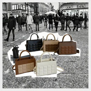 Bolsos Cruzados Grandes de PU para Mujer, Bolsos de Hombro Cuadrados Color Chocolate, Modernos, con Patrón Geométrico, Impermeables, con Cierre - Product Image 2