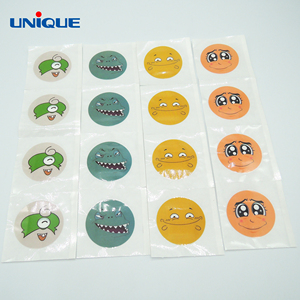 Pansement adhésif jetable rond en PE imperméable <span class=keywords><strong>hypoallergénique</strong></span> pour enfants, soin des plaies - Product Image 2