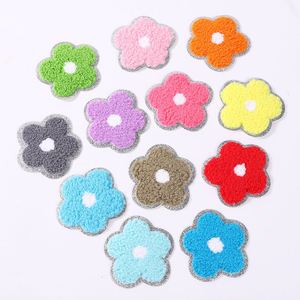 Factory Sell Low MOQ 5.2cm <b>Iron</b> on Sliver Edge Flower Chenille Patch for Garment Cat Patches - Product Image 2