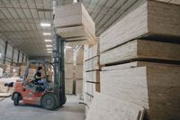 Panneau de contreplaqué en bois de caoutchouc de qualité meuble pour armoires, plateaux de table et décoration intérieure - Fournisseur