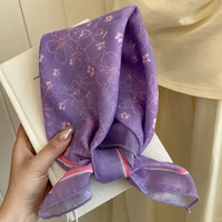 Zachte paarse bloemenkatoenen bandana met digitale print, neksjaal, decoratie, bijpassende shirts, T-shirts, jurken, polsaccessoire