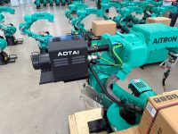 Bras de robot industriel articulé à 6 axes AT30R1831A EDDIE, 320 kg, entraînement électromécanique, IP65/IP54