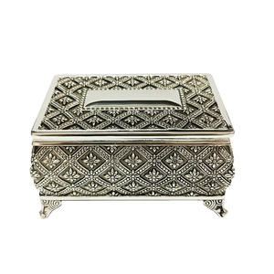 Metal rectangle jewelry box zinc alloy box with four legs in antique finished