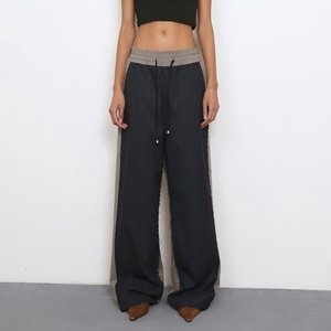 Nouvel Arrivage – Jean Baggy Femme Taille Haute avec Logo Personnalisé, Détail Rayé sur le Devant, Lavage Vintage, Coupe Large en Denim - Product Image 1