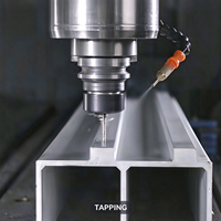 Machine de perçage et de fraisage CNC haute vitesse Huachuang pour la fabrication de fenêtres et de portes en aluminium/PVC/UPVC avec composants de moteur