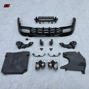 ベンツ<span class=keywords><strong>C</strong></span>クラス2022-2024 W206新品バンパーアップグレードC43 A-MGディフューザー排気パイプ付きシルバーブラックスタイル - Product Image 3