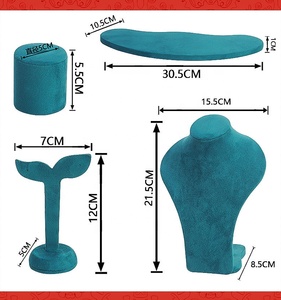 Bán Buôn Da Lộn Đồ Trang Sức Hiển Thị Đứng Trong Màu Be Đen Màu Xanh Lá Cây Màu Sắc Cho Vòng Cổ Bông Tai Vòng Showcase - Product Image 4