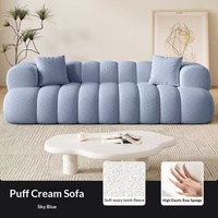 Canapé en tissu de style français, crème, minimaliste nordique, adapté aux petits appartements et aux maisons en location, canapé simple et tendance pour la maison