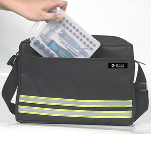 Tool Messenger Bag Thickened Oxford Cloth Waterproof Zipper Closure Multi Function Shoulder Bag For Repair Tools - Product Image 2