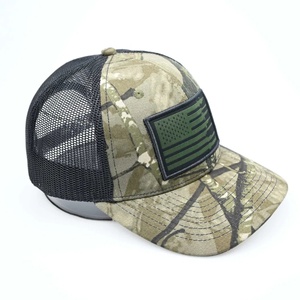Casquette de baseball trucker camouflage brodée 6 panneaux de haute qualité pour homme, personnalisée en usine, avec patch drapeau américain - Product Image 5