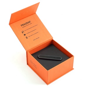 Diffuseur de <span class=keywords><strong>parfum</strong></span> de luxe en métal solide réutilisable pour grille d'aération de voiture, avec logo personnalisé, <span class=keywords><strong>parfum</strong></span> longue durée, senteur naturelle, aromathérapie - Product Image 3