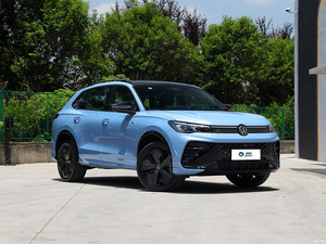 Vente flash Voitures d'occasion Volkswagen <span class=keywords><strong>Tiguan</strong></span> L Pro <span class=keywords><strong>2019</strong></span> <span class=keywords><strong>Essence</strong></span> 5 portes 5 places SUV 330TSI 2 roues motrices Taille des pneus R18 - Product Image 3