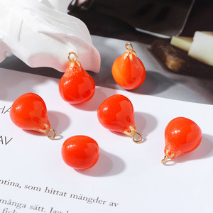 Breloques Grenade 3D en Résine pour Enfants |   Vente en gros de demi-fruits réalistes coupés en tranches pour la création de bijoux DIY (bracelets et colliers) - Product Image 4