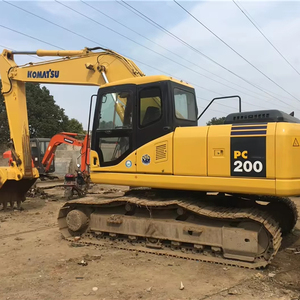 Excavatrice hydraulique Komatsu PC200 d'occasion de qualité supérieure, capacité de la benne de 0,8 à 1,2 m³ - Product Image 1