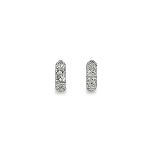 Pendientes Huggie de Oro Blanco E3507 con Cristales de Estrás y Engaste de Canal, Joyería de Lujo para Mujer - Product Image 1