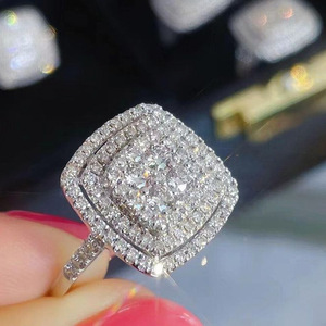 Set di anello e collana con zirconi quadrati per donna, gioielli alla moda per feste di matrimonio scintillanti - Product Image 3