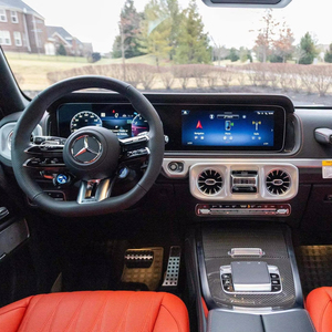 Auto Usado 2025, Gasolina, 4.0L V8, Híbrido Twin Turbo, Tracción en las Cuatro Ruedas, Transmisión Automática de 9 Velocidades, Vehículo Deportivo Utilitario de Lujo, Crossover SUV de 5 Plazas - Product Image 1