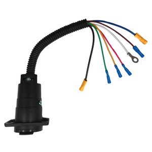 ปลั๊กพ่วงรถแบบ 7 ขา รุ่น US1711 สีดำ ทำจากพลาสติก เชื่อมต่อเร็ว สำหรับสายไฟรถยนต์ RV - Product Image 1