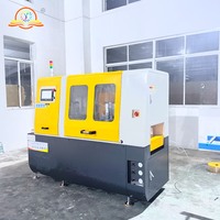 Scie circulaire de type banc à alimentation entièrement automatique pour l'aluminium industriel, machine de découpe CNC pour profilés en aluminium, directement de l'usine.