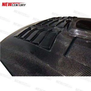 Utilizzato per la conversione del cofano Nissan GTR R35 in fibra di carbonio perforata con stile cofano in vetro trasparente - Product Image 2
