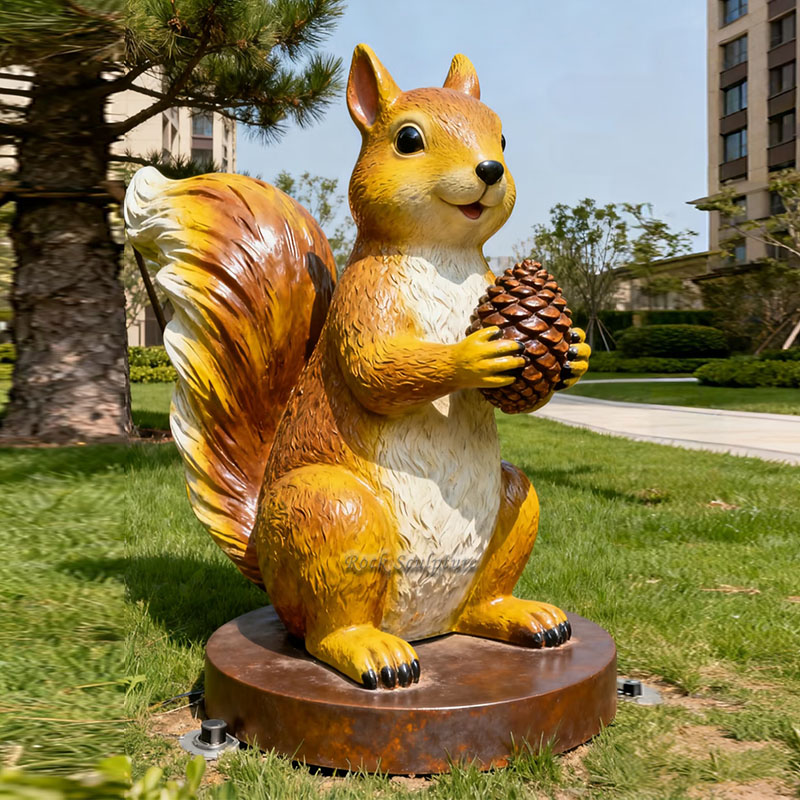 UZOURI Saluti da giardino Scoiattolo Segno di benvenuto Scultura, Padre e figlio Scoiattoli Statua per interni all'aperto Decorazioni d'arte da giardino