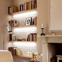 Étagère flottante en bois de pin avec éclairage LED 40 cm, murale, en bois massif avec éclairage encastré 3000K et support dissimulé pour bar à domicile