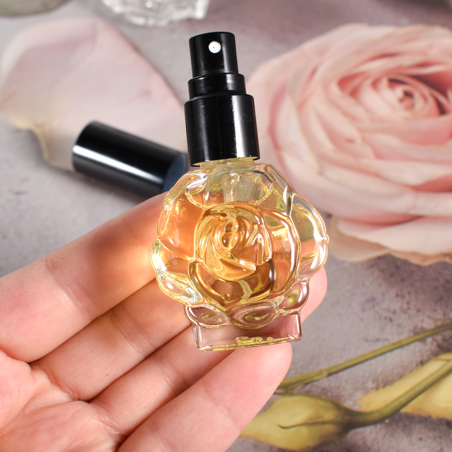 Elegant Perfume Flower Shaped Perfume Bottle Flower Rose Shaped