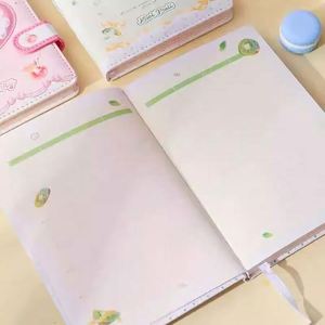 Cuaderno A5 con Cierre Magnético con Sabor a Frutas, Bonito y Sencillo, Superficie de Cuero PU Fresco, Agenda Portátil para Estudiantes, Páginas de Colores - Product Image 5