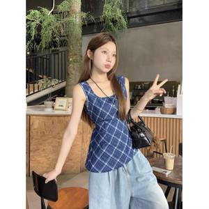 Débardeur Rétro Bleu à Carreaux pour Femme, Coupe Ajustée, Sans Manches, Col Carré, Tissu Tissé Polyester/Coton - Product Image 1