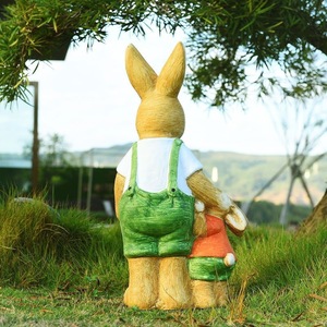 ของตกแต่งสวนรูปครอบครัวกระต่ายน่ารัก ทำจากเรซิ่น ทนทานต่อสภาพอากาศ เหมาะสำหรับตกแต่งสนามหญ้ากลางแจ้ง รูปทรงสัตว์ ทาสีสำเร็จรูป - Product Image 2
