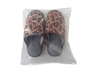 Pantofole Comode per Casa Disponibili con Vari Motivi e Colori tra Cui Scegliere - Product Image 6