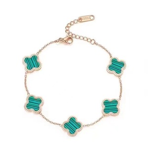 <span class=keywords><strong>Online</strong></span> nuovo colore che preserva gioielli in acciaio al titanio a cinque fiori con quadrifoglio fortunato a doppia faccia in <span class=keywords><strong>oro</strong></span> 18 carati - Product Image 4