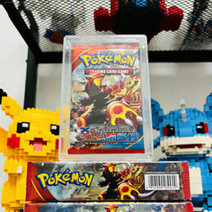 Estuche de Exhibición de Cartas Coleccionables de Acrílico Transparente Moderno de Alta Calidad Personalizable para Cartas TCG - Product Image 5