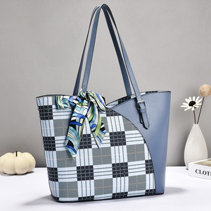 Large Capacity Solid Color 2026 New Fashionable <b>Small</b> Fresh Versatile Simple Casual Trendy <b>Handbags</b> - Product Image 4