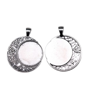 Colgante con base para cabujón lunar rúnico, <span class=keywords><strong>de</strong></span> aleación <span class=keywords><strong>de</strong></span> zinc en bronce antiguo, con pentáculo en blanco, para altar wiccano y creación <span class=keywords><strong>de</strong></span> amuletos - Product Image 4