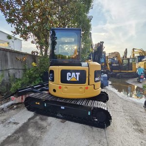Mini-excavatrice Caterpillar 304CCR 4T d'occasion haute performance à vendre, idéale pour les travaux de paysagisme et municipaux, en stock - Product Image 4
