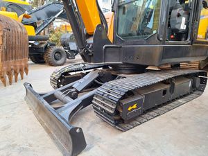 Mini-excavatrice sur chenilles hydraulique Sany 55 d'occasion de 5 tonnes, fabriquée en Chine, avec moteur et pompe, haute qualité, faible nombre d'heures, garantie 1 an - Product Image 5