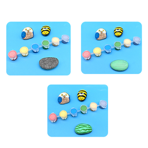 Set di Giocattoli per Disegno WAYEE, <span class=keywords><strong>Mini</strong></span> Kit di Pittura in Plastica, 6 Pietre Dipingibili, Occhi Mobili, Adesivi Gemma, Colori Acrilici, Pennelli, 6,5 Pollici - Product Image 4