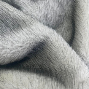 Pelliccia Sintetica di Coniglio Morbida al Tatto, Lavorata a Maglia, Tinta Unita, Versatile per Tappeti, Tappetini e Coperte - Product Image 2