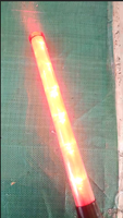 Bâton lumineux LED clignotant rouge coloré à piles sèches, 52*3CM, pour la sécurité routière
