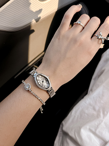 Scottie 9770B montres à Quartz en acier inoxydable de haute qualité pour couple coffret cadeau amant montre-bracelet de luxe homme femme horloge - Product Image 4