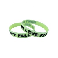 Bracelets en silicone de cadeaux promotionnels de bonne qualité avec logo personnalisé