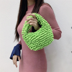 2023 Nieuwe Aankomst Custom Chenille Roze Ruches Effen Pluizige Hobo Tas Tas Tas Tas Tas Mini Portemonnee Voor Vrouwen Handtas - Product Image 4