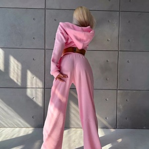 Ensemble décontracté 2 pièces pour femme en molleton uni, sweat à capuche zippé 100 % coton et pantalon de survêtement évasé - Product Image 3