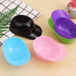 Creative Colorful Baseball Cap-Shaped Plastic Snack Bowls Tableware for Children's Parties Dessert Cups Yogurt Bowls Promotional